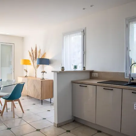 Villa Cannes Hills Sea View Pool 6 To 8 Pers Le Cannet