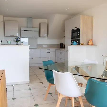 Cannes Hills Sea View Pool 6 To 8 Pers Villa *