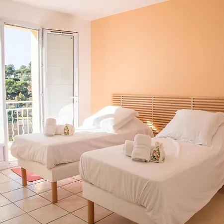 Cannes Hills Sea View Pool 6 To 8 Pers