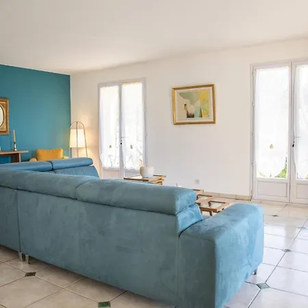 Cannes Hills Sea View Pool 6 To 8 Pers Villa